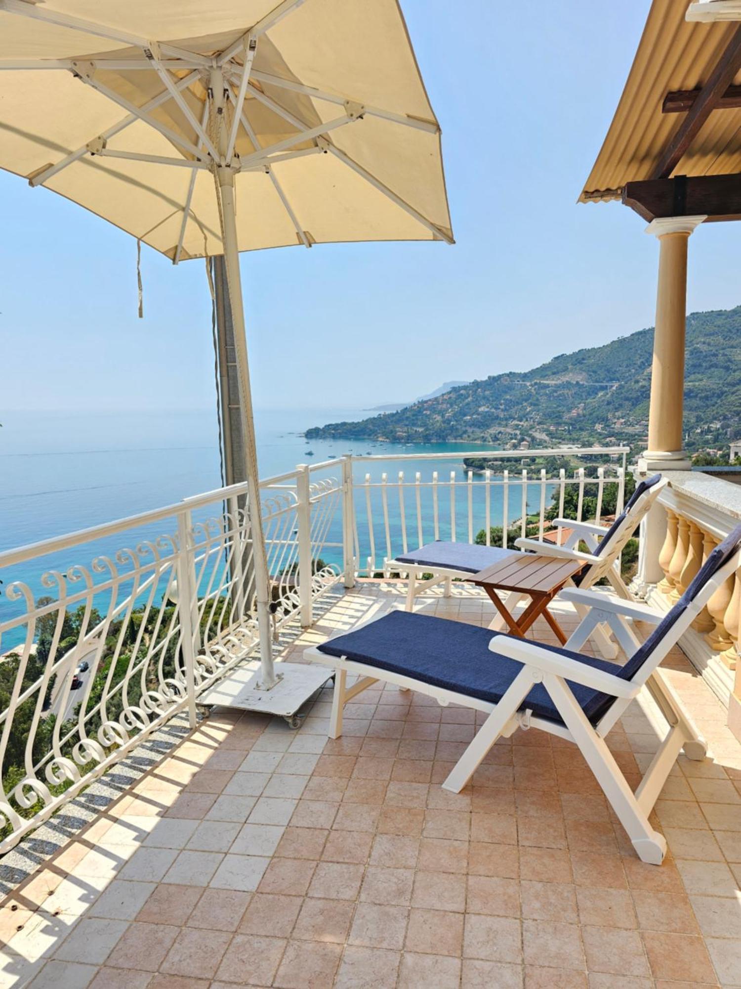 Vila Avocado Ventimiglia Exteriér fotografie